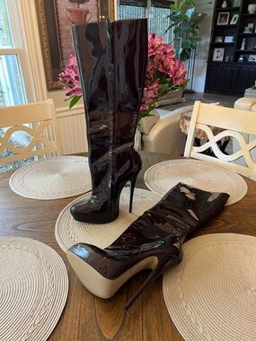 Patent Leather Knee-High Stiletto Boots in Dark Burgundy size 9 nwot